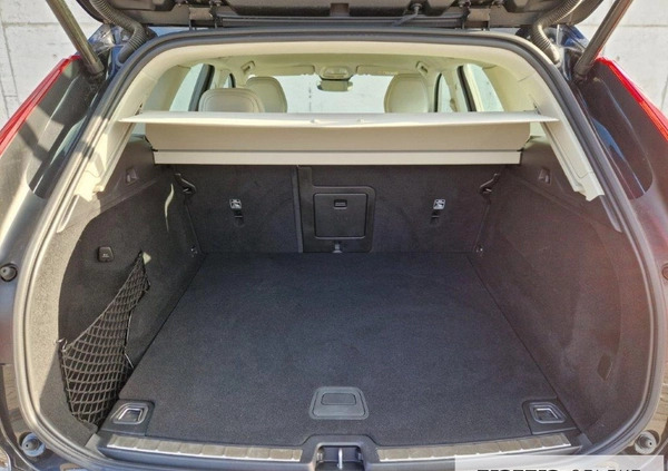 Volvo XC 60 cena 209900 przebieg: 13410, rok produkcji 2023 z Pieszyce małe 497